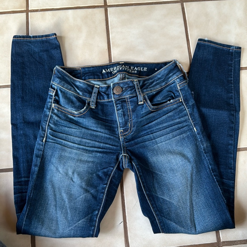 American eagle jeans